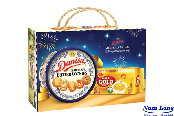 Hộp quà tết Danisa là gì?